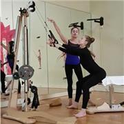 Prof de ballet, Gyrotonic, técnicas complementarias, . Basada en Berlín con posibilidad de viajar hacia el lugar de interés